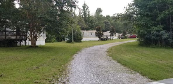 Magnolia Mobile Home Park: 131 County Rd 731, Clanton, AL 35046